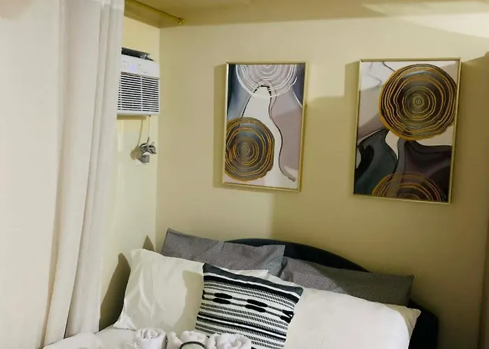 It Park, Avida Riala Cozy Chic Apartment *